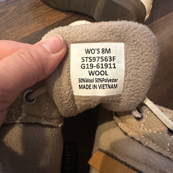 Sperry Duck Boots - Picture 4 of 5